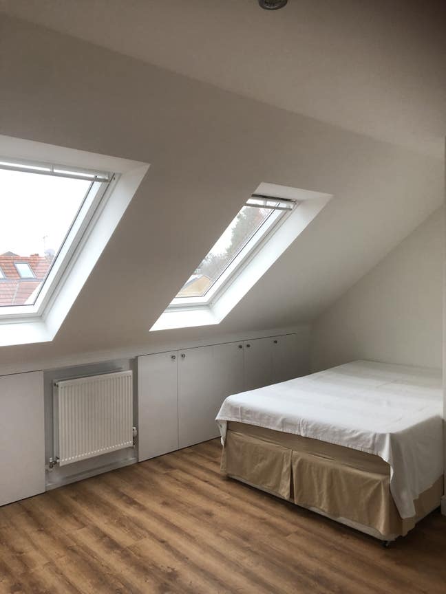 Large studio near Middlesex University  Main Photo
