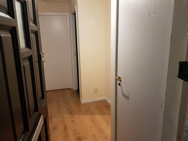 Beautiful double room with balcony Main Photo