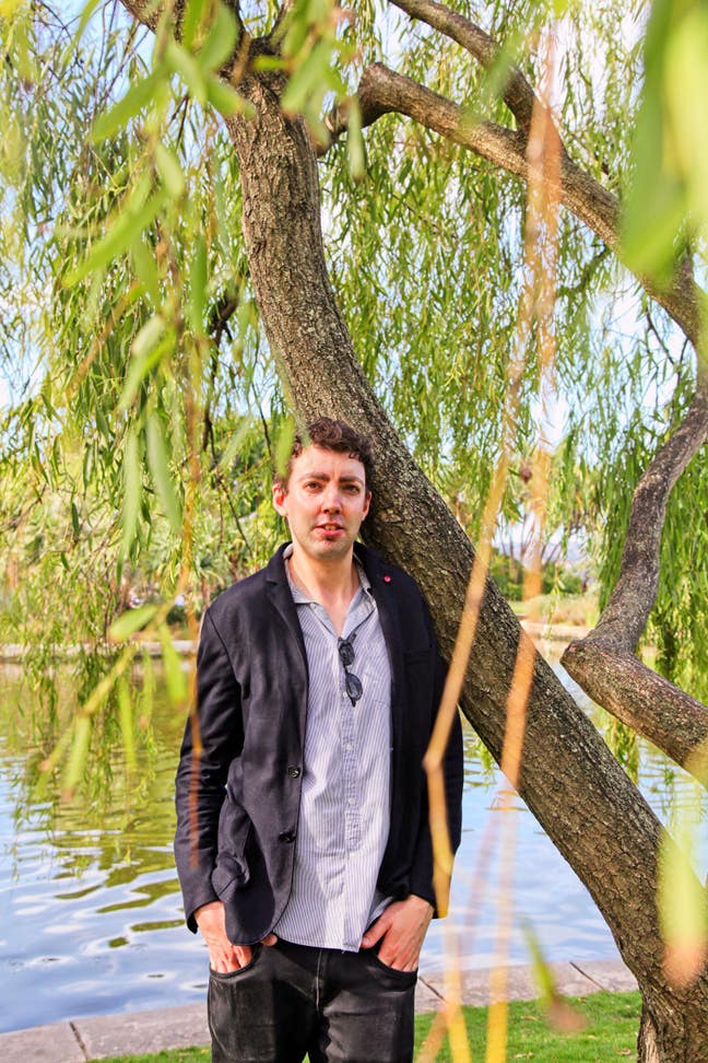 Young professional Looking for a houseshare. Main Photo