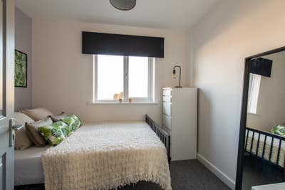 Great house loads of parking 🚗 📍no deposit 💰 Main Photo