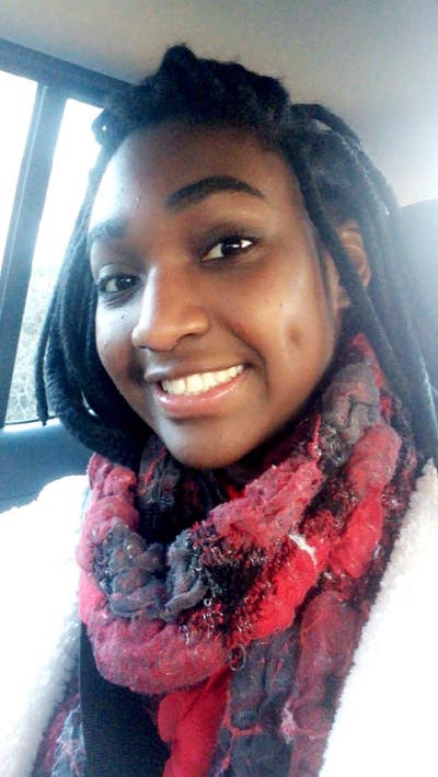 looking for a place to share  Main Photo