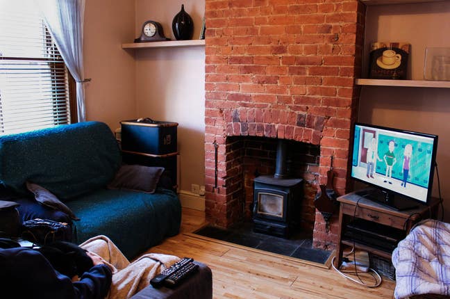 Large double room near centre of Salisbury Main Photo