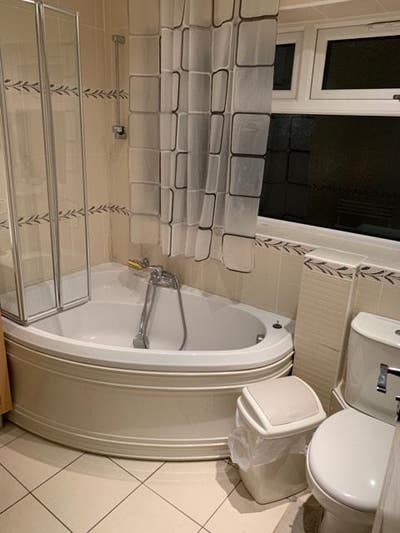 Double Room for Rent Main Photo