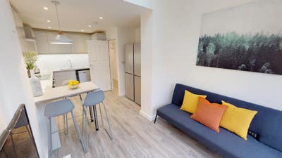 Modern All-Inclusive Double Available!  Main Photo