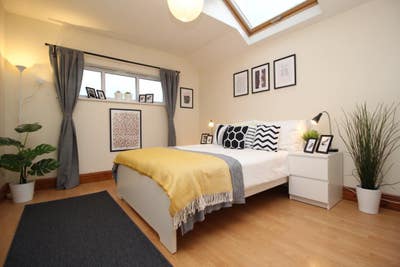* Bath Road * Large Double Room * Great Location  Main Photo