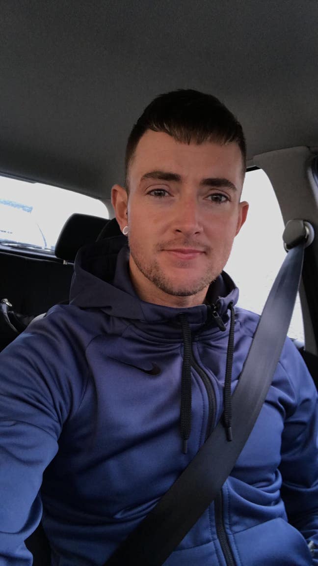 Prof guy looking for a room in geater manchester Main Photo