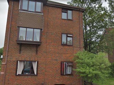 Spacious, 1 dble bed flat, nr Soton train station Main Photo