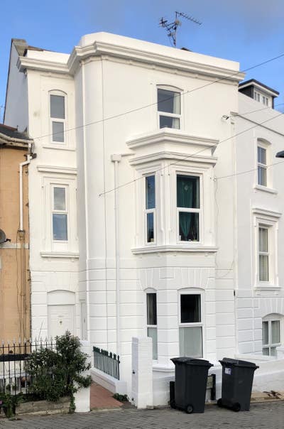 Large Room Central Bournemouth nr Beach & Shops Main Photo