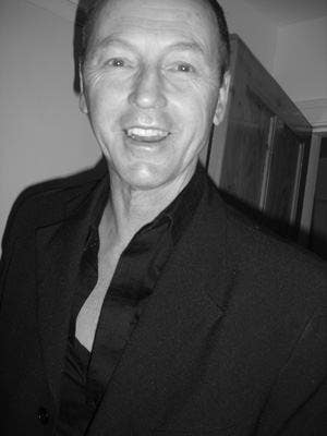 Airy Room in Happy Household Main Photo