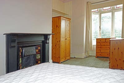 Large, spacious double rooms available Main Photo