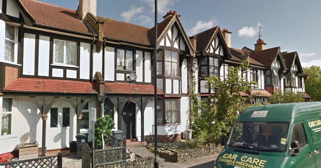 Bright, Double Rooms in Streatham Common SW16 Main Photo