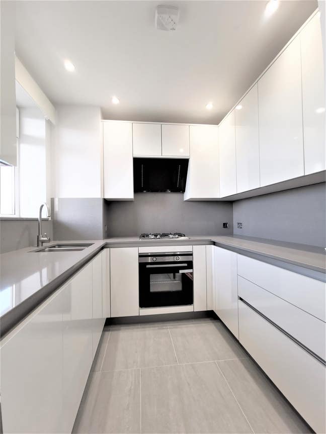 1 bed flat newly refurbished in St Johns Wood  Main Photo