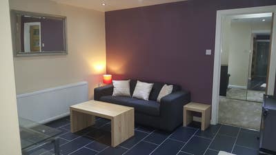 1 Bedroom Accommodation--All bills included Main Photo