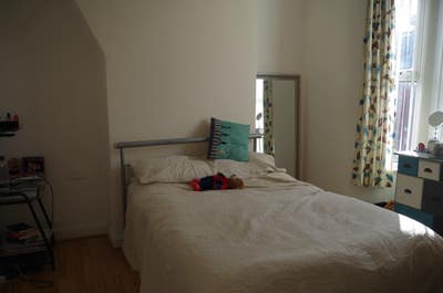 1 double bedrooms available - Cameron Street Main Photo