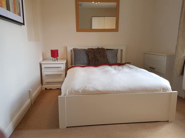 Ensuite room with lounge. Luxury Village House Main Photo