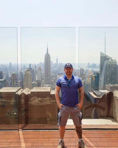 35 year old Male looking for accomodation. Main Photo