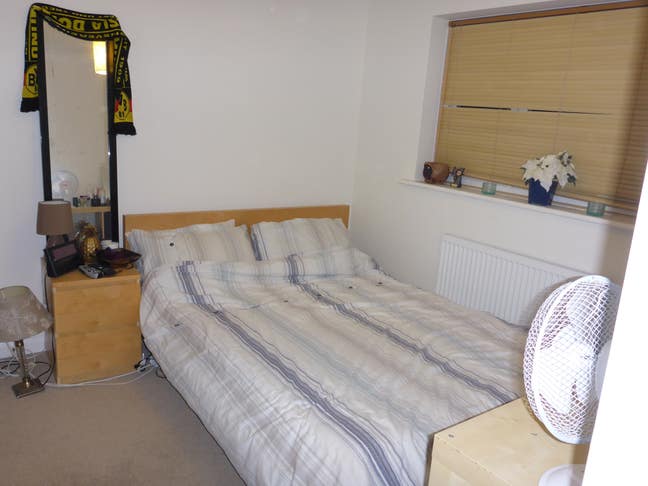 Double room to rent - Creekmoor 7 days or M - Frid Main Photo