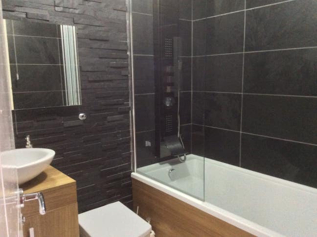 Double room with en-suite bathroom Main Photo
