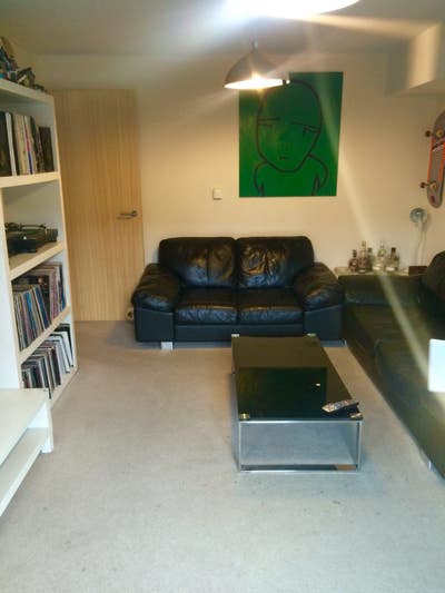 Clean, friendly flat mate wanted  Main Photo