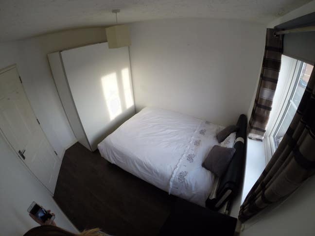 Double Room &pound;185 per Weeks Canray Whart Dockland  Main Photo