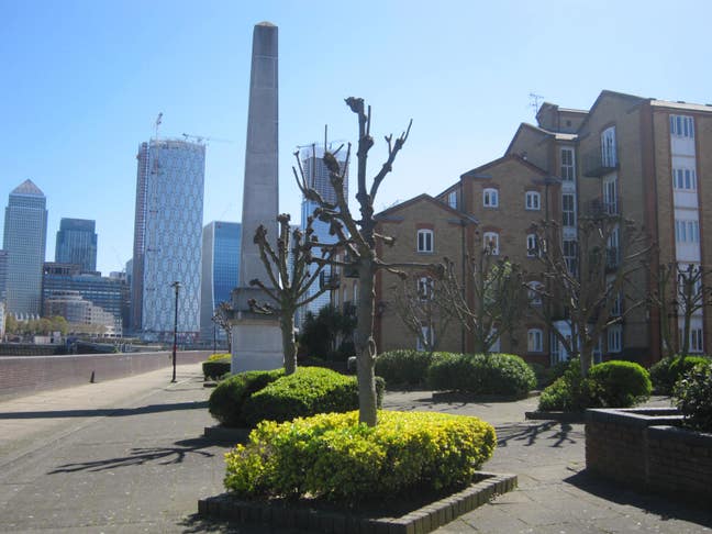River view, separate kitchen! 2-bed 2-bath Main Photo