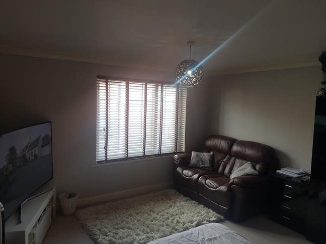 Furnished double room in Singleton area in Ashford Main Photo