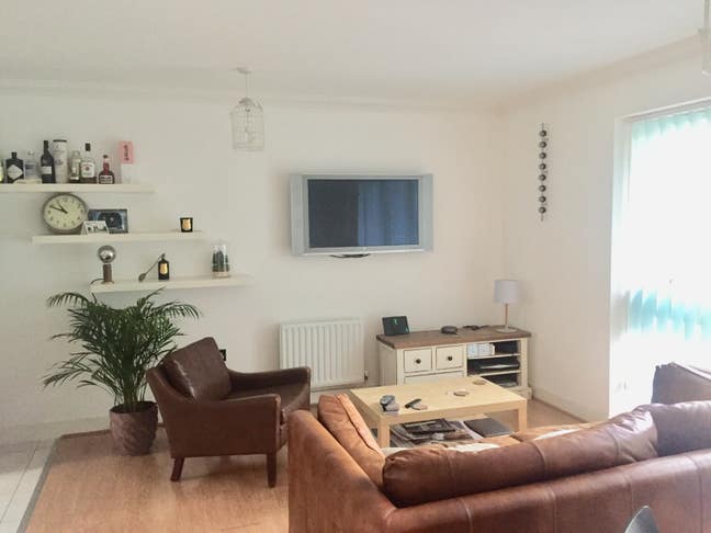 2 double bed, 2 bath flat in heart of Shoreditch Main Photo