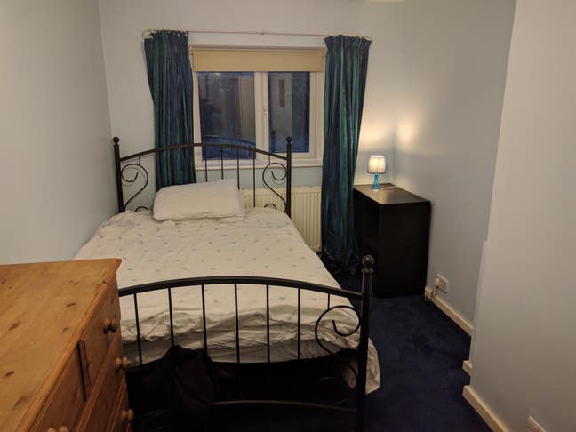 Large Double Room with own bathroom Main Photo