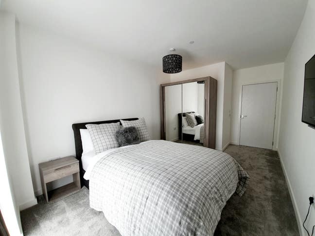 New Double Room, Fully Furnished, Bills inc, Gym Main Photo