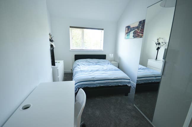 Arlescote Rd | Double En-Suite Rooms | Solihull Main Photo