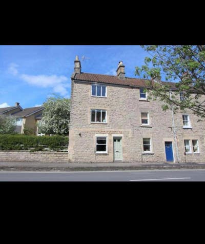 3 Bed House For Young Professionals Main Photo