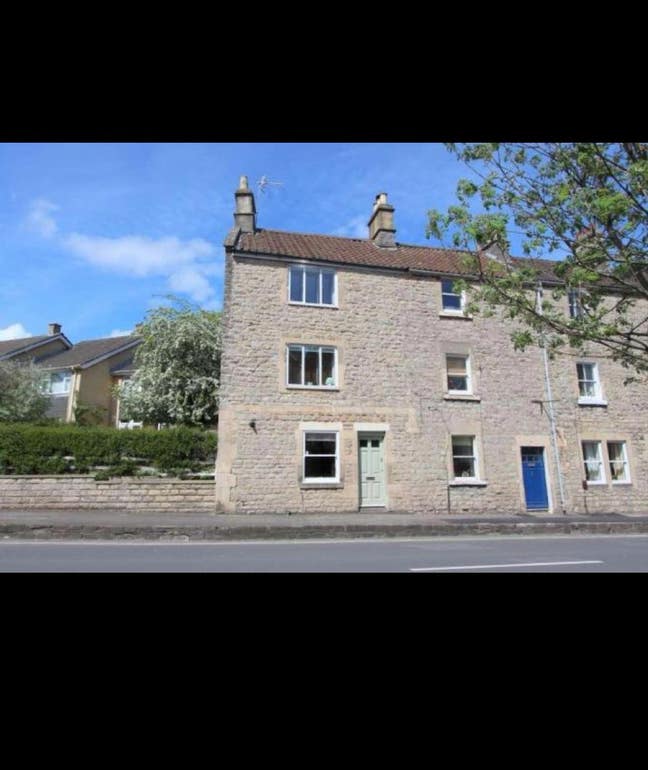 3 Bed House For Young Professionals Main Photo