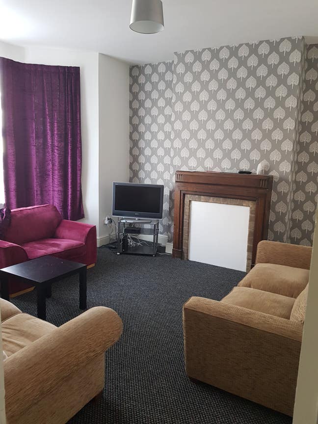 Rooms to let near city centre Main Photo