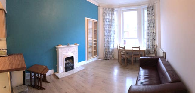 Double Room for Female in Dennistoun Glasgow City Main Photo