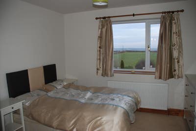 Spacious Double En Suite Room Available from 1 Sep Main Photo