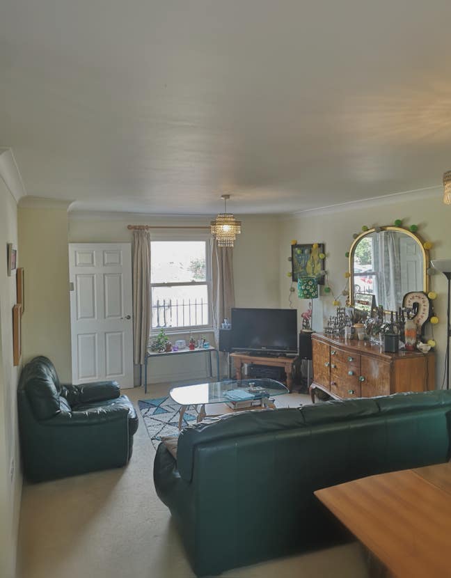 Double room in lovely 2 bed house in Bath Main Photo