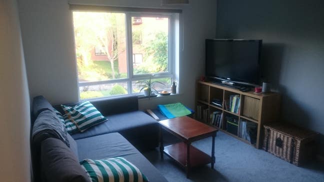 Double room in quiet area just off Fishponds Road Main Photo