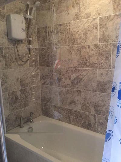 Double & single room in Roehampton  Main Photo