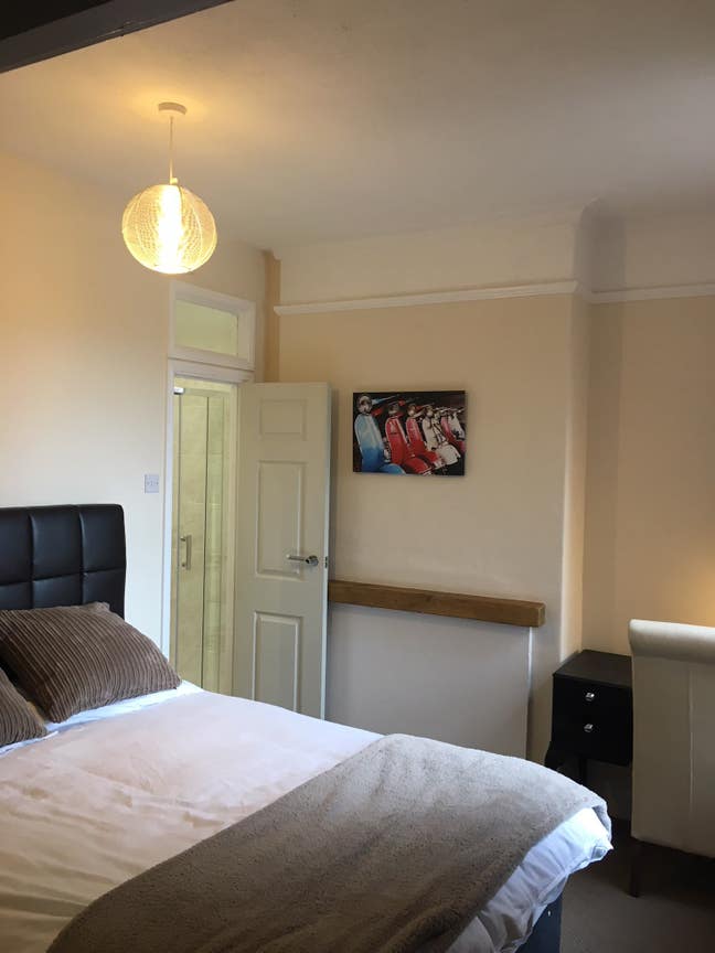 Double En Suite. with Parking Main Photo