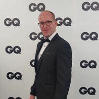 Professional Male seeks a double room Main Photo