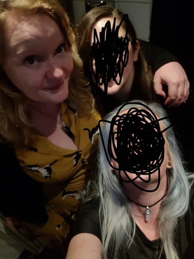 Friendly professional female  Main Photo