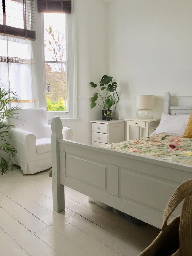 Large, beautiful double room in Victorian house  Main Photo