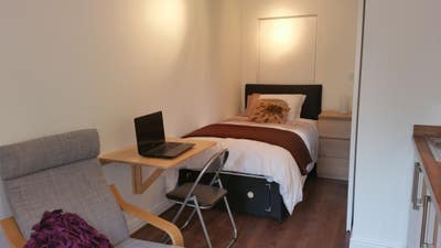 Studio Annexe for 'away from home' stays Main Photo