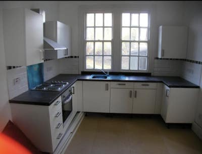 Large Double Room Nr Heathrow,Large Friendly House Main Photo