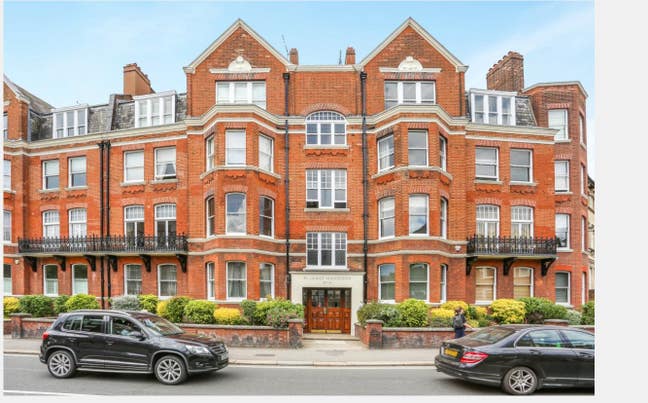 Stunning Apartment in Prime Location  Main Photo