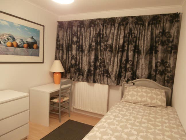 Tastefully decorated Room  Main Photo