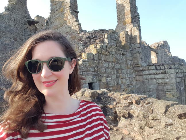 Lovely, professional lady seeks annex or similar Main Photo