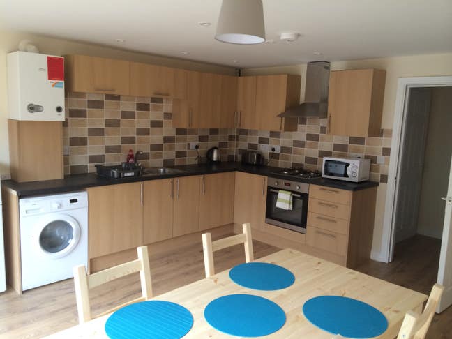 Ensuite Bed in NEW 4 bed house Buckingham Centre Main Photo