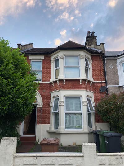 Minard Road beautiful house wtih garden Main Photo