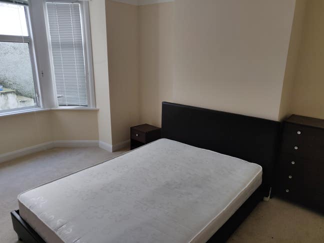 Large Room In Woolwich for DSS  Main Photo